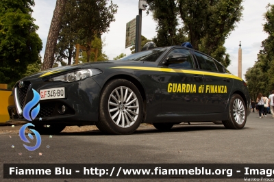 Alfa Romeo Nuova Giulia
Guardia di Finanza
Allestimento FCA
GdiF 346 BQ
Parole chiave: Alfa_Romeo Nuova_Giulia GdiF346BQ