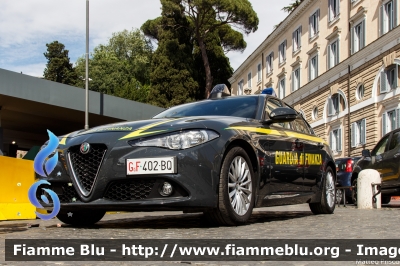 Alfa Romeo Nuova Giulia
Guardia di Finanza
Allestimento FCA
GdiF 402 BQ
Parole chiave: Alfa_Romeo Nuova_Giulia GdiF402BQ