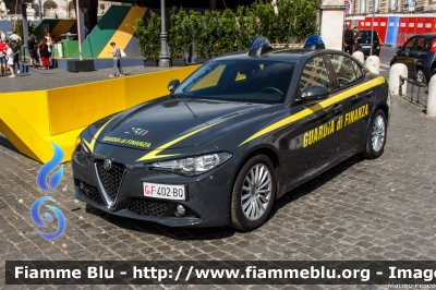 Alfa Romeo Nuova Giulia
Guardia di Finanza
Allestimento FCA
GdiF 402 BQ
Parole chiave: Alfa_Romeo Nuova_Giulia GdiF402BQ