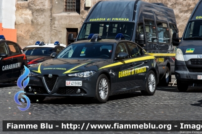 Alfa Romeo Nuova Giulia
Guardia di Finanza
Allestimento FCA
GdiF 419 BQ
Parole chiave: Alfa_Romeo Nuova_Giulia GdiF419BQ