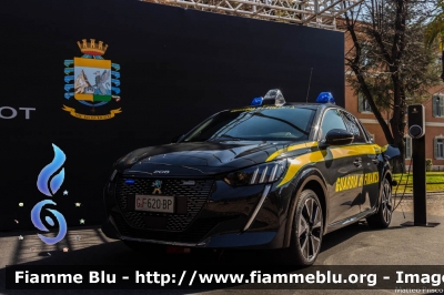 Peugeot e-208
Guardia di Finanza
allestimento Focaccia
GdiF 620 BP
Parole chiave: Peugeot e-208 GdiF620BP