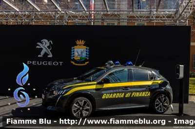 Peugeot e-208
Guardia di Finanza
allestimento Focaccia
GdiF 620 BP
Parole chiave: Peugeot e-208 GdiF620BP