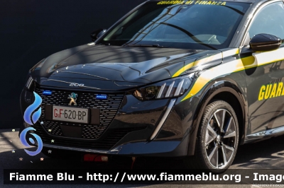 Peugeot e-208
Guardia di Finanza
allestimento Focaccia
GdiF 620 BP
Parole chiave: Peugeot e-208 GdiF620BP