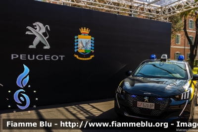 Peugeot e-208
Guardia di Finanza
allestimento Focaccia
GdiF 620 BP
Parole chiave: Peugeot e-208 GdiF620BP