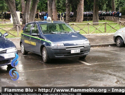 Fiat Punto II serie
Guardia di Finanza
GdiF 596 AW
Parole chiave: fiat punto_IIserie gdif596aw