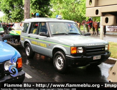 Land Rover Discovery II serie
Guardia di Finanza
GdiF 983 AV
Parole chiave: land_rover discovery_IIserie gdif983av