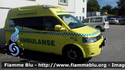 Volkswagen Transporter T5 Restyle
Kongeriket Norge - Kongeriket Noreg - Norvegia 
Nordlandssykehuset HF
Ambulanse
Parole chiave: Volkswagen Transporter_T5_Restyle