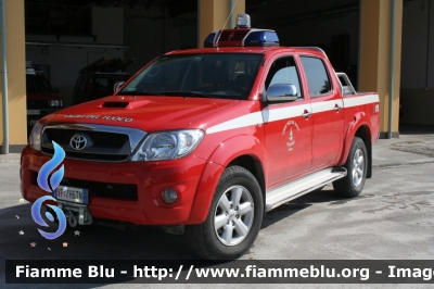 Toyota Hilux III serie
Vigili del Fuoco
Unione distrettuale di Cles
Corpo Volontario di Coredo (TN)
VF 7H6 TN
Parole chiave: Toyota Hilux_IIIserie VF7H6TN