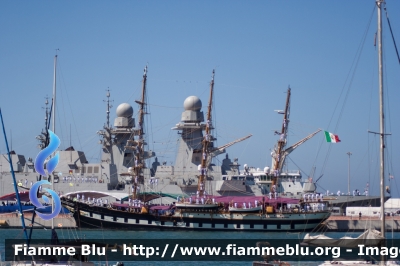 Nave Scuola "Palinuro"
Marina Militare Italiana
Parole chiave: Nave Scuola "Palinuro"