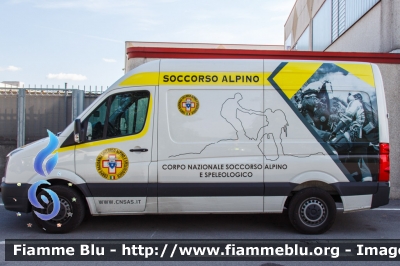 Volkswagen Crafter I serie restyle
Corpo Nazionale Soccorso Alpino e Speleologico
Direzione Nazionale
Parole chiave: Volkswagen Crafter_Iserie_restyle