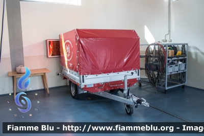 Carrello
Vigili del Fuoco
Unione Distrettuale Merano - Bezirksverband Meran
Corpo Volontario di Lana - Freiwillige Feuerwehr Lana (BZ)
Parole chiave: Carrello