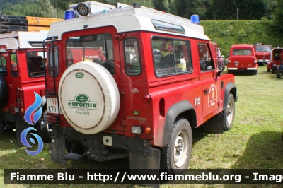 Land Rover Defender 90
Vigili del Fuoco
Unione Distrettuale di Fiemme
Corpo Volontario di Molina di Fiemme (TN)
unità SAF
VF K79 TN
Parole chiave: Land_Rover Defender_90 VFK79TN