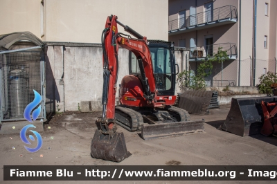 JCB 8035 ZTS
Vigili del Fuoco
Comando Provinciale de L'Aquila
Parole chiave: JCB 8035_ZTS SAnta_BArbara_2017