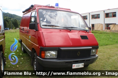 Renault Trafic I serie
Vigili del Fuoco
Distretto di Fiemme
Corpo Volontario di Varena (TN)
VF E31 TN
Parole chiave: Renault Trafic_Iserie VFE31TN