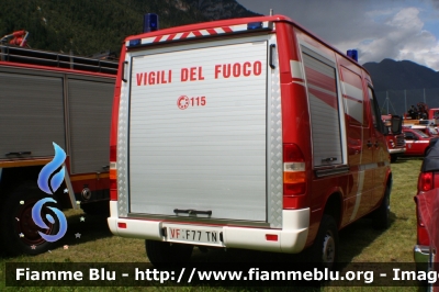 Mercedes Benz Sprinter 4x4 I serie
Vigili del Fuoco
Unione Distrettuale di Fiemme
Corpo Volontario di Predazzo (TN)
allestimento Bai-Tecnica
VF F77 TN
Parole chiave: Mercedes-Benz Sprinter_4x4_Iserie VFF77TN