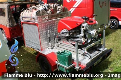 Carrello Motopompa
Vigili del Fuoco
Unione Distrettuale di Fiemme
Corpo Volontario di Panchià (TN)
allestimento Rosenbauer
VF M98 TN Rimorchio
Parole chiave: Carrello VFRM98TN