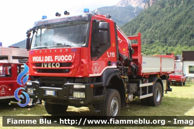 Iveco Trakker 4x4 II serie
Vigili del Fuoco
Unione Distrettuale di Fiemme (TN)
Allestimento Iveco-Magirus
VF 5K9 TN
Parole chiave: Iveco Trakker_4x4_IIserie VF5K9TN