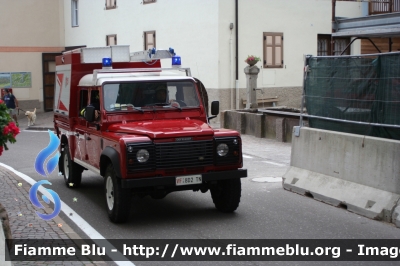 Land Rover Defender 130
Vigili del Fuoco
Distretto di Fiemme
Corpo Volontario di Carano (TN)
allestimento Kolfer-Fahrzeughbau
VF 8D2 TN
Parole chiave: Land_Rover Defender_130 VF8D2TN