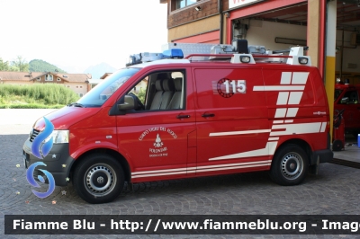 Volkswagen Transporter T5
Vigili del Fuoco
Distretto di Pergine Valsugana
Corpo Volontario di Baselga di Pinè (TN)
allestimento MobilTec-Fahrzeugbau
VF 6H8 TN
Parole chiave: Volkswagen Transporter_T5 VF6H8TN