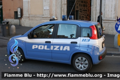 Fiat Nuova Panda II serie
Polizia di Stato
Polizia H9881
Allestita Nuova Carrozzeria Torinese
Decorazione Grafica Artlantis
Parole chiave: Fiat Nuova_Panda_II_serie PoliziaH9881