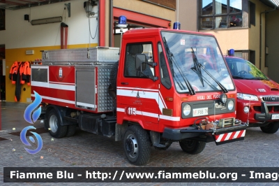 Multicar Champion
Vigili del Fuoco
Distretto di Pergine Valsugana
Corpo Volontario di Baselga di Pinè (TN)
VF F66 TN
Parole chiave: Multicar Champion VFF66TN