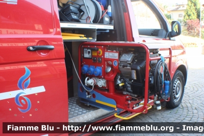 Volkswagen Transporter T5
Vigili del Fuoco
Distretto di Pergine Valsugana
Corpo Volontario di Baselga di Pinè (TN)
allestimento MobilTec-Fahrzeugbau
VF 6H8 TN
Parole chiave: Volkswagen Transporter_T5 VF6H8TN