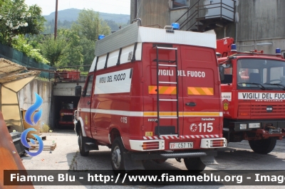 Iveco Daily 4x4 II serie
Vigili del Fuoco
Distretto della Vallagarina
Corpo Volontario di Rovereto (TN)
Mezzo di rilevazione ambientale
VF C57 TN
Parole chiave: Iveco Daily_4x4_IIserie VFC27TN