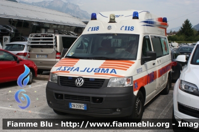 Wolksvagen Transporter T5 Syncro
A.P.S.S. Trento
118 Trentino Emergenza
allestimento EDM Forlì
007-32
Parole chiave: Wolksvagen Transporter_T5_Syncro