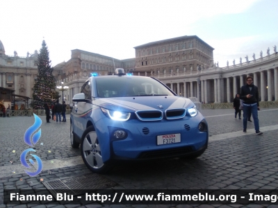 Bmw I3
Polizia di Stato
Ispettorato di Pubblica Sicurezza presso il Vaticano
Allestito Focaccia
Decorazione Grafica Artlantis
POLIZIA F3721
Parole chiave: Bmw I3 PoliziaF3721