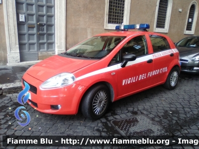 Fiat Grande Punto
Vigili del Fuoco
Comando Provinciale di Roma
Nucleo Investigativo Antincendi
Polizia Giudiziaria
VF 25037
Parole chiave: Fiat Grande_Punto VF25037