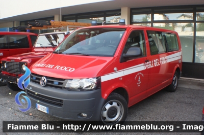 Volkswagen Transporter T5 Restyle
Vigili del Fuoco
Distretto di Pergine Valsugana
Corpo Volontario di Pergine Valsugana (TN)
VF 3K8 TN
Parole chiave: Volkswagen Transporter_T5_Restyle VF3K8TN