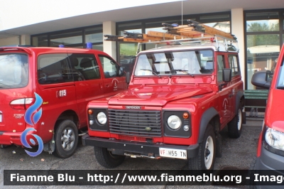 Land Rover Defender 90
Vigili del Fuoco
Distretto di Pergine Valsugana
Corpo Volontario di Palù del Fersina (TN)
VF H55 TN
Parole chiave: Land_Rover Defender_90 VFH55TN