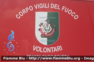 VolksWagen T5 Restyle
Vigili del Fuoco
Distretto di Pergine Valsugana
Corpo Volontario di Frassilongo (TN)
allestimento  Brandschutz-Rosenbauer
particolare logo
VF 8K9 TN
Parole chiave: VolksWagen T5_Restyle VF8K9TN