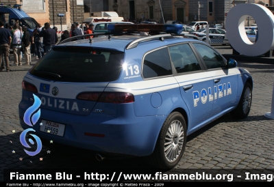 Alfa Romeo 159 Sportwagon Q4
Polizia di Stato
Polizia H0559
Parole chiave: alfa_romeo 159_sportwagon_q4 poliziah0559