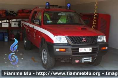 Mitsubishi L200 II serie
Vigili del Fuoco
Distretto di Mezzolombardo
Corpo Volontario di Mezzolombardo (TN)
VF Z01 TN
Parole chiave: Mitsubishi L200_IIserie VFZ01TN