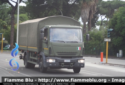 Iveco EuroCargo 150E21 II serie
Esercito Italiano
EI CH 722
Parole chiave: iveco eurocargo_150E21_IIserie eich722 festa_della_repubblica_2009