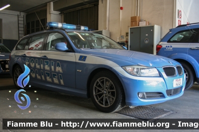 Bmw 320 Touring E91 restyle
Polizia di Stato
Questura di Bolzano
Polizia Stradale
POLIZIA H4145
Parole chiave: Bmw 320_Touring_E91_restyle POLIZIAH4145 Civil_Protect_2016