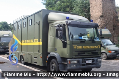 Iveco EuroCargo 150E18 I Serie
Corpo Forestale dello Stato
Trasporto Cavalli
CFS 430 AD
Parole chiave: Iveco EuroCargo_150E18_ISerie CFS430AD