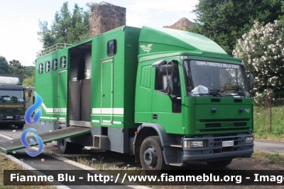 Iveco Eurocargo 150E23 I serie
Corpo Forestale dello Stato
Reparto a Cavallo
CFS 716 AB
Parole chiave: Iveco EuroCargo_150E23_Iserie CFS716AB Festa_della_Repubblica_2009