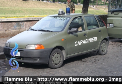 Fiat Punto I serie
Carabinieri
AJ 861
Parole chiave: fiat punto_Iserie eiaj861