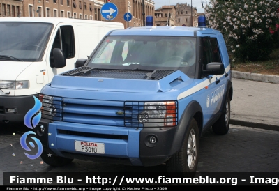 Land Rover Discovery 3
Polizia di Stato
Polizia F5010
Parole chiave: land_rover discovery_3 poliziaf5010