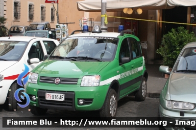 Fiat Nuova Panda 4X4 Climbing
Corpo Forestale dello Stato
CFS 016 AF
Parole chiave: fiat nuova_panda_4x4_climbing cfs016af