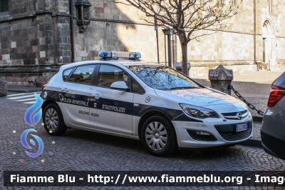 Opel Astra V serie
Polizia Municipale - Stadtpolizei
Bolzano - Bozen
Parole chiave: Opel Astra_Vserie