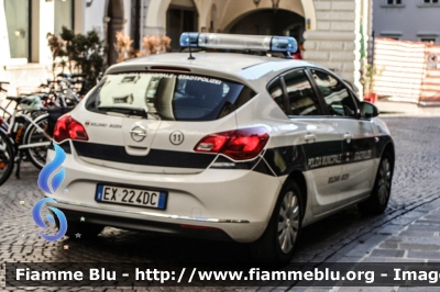 Opel Astra V serie
Polizia Municipale - Stadtpolizei
Bolzano - Bozen
Parole chiave: Opel Astra_Vserie