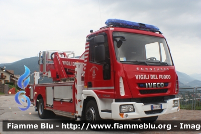 Iveco EuroCargo 110EL22 III serie 
Vigili del Fuoco
Distretto di Trento
Corpo Volontario di Albiano (TN)
Piattaforma Multitel-Pagliero
VF 0L6 TN
Parole chiave: Iveco EuroCargo_110EL22_IIIserie VF0L6TN