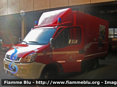 Iveco Daily IV serie restyle
Vigili del Fuoco
Corpo Permanente di Trento
Laboratorio Autorespiratori
VF 3K3 TN
Parole chiave: Iveco Daily_IVserie_restyle VF3K3TN