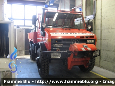 Mercedes-Benz Unimog U1700L
Vigili del Fuoco
Corpo Permanente di Trento
VF D19 TN
Parole chiave: Mercedes-Benz Unimog_U1700L VFD19TN