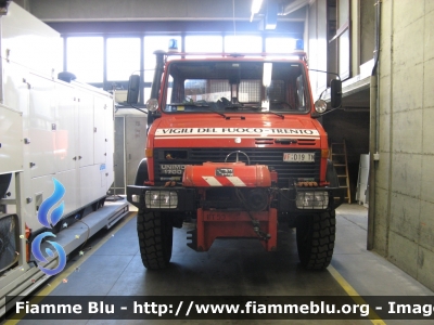 Mercedes-Benz Unimog U1700L
Vigili del Fuoco
Corpo Permanente di Trento
VF D19 TN
Parole chiave: Mercedes-Benz Unimog_U1700L VFD19TN