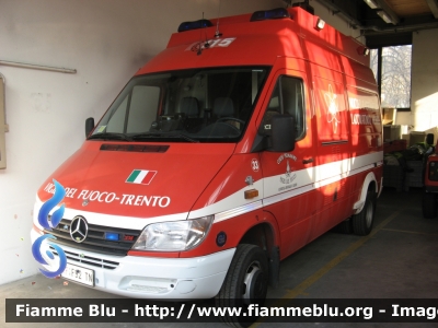 Mercedes-Benz Sprinter 4x4 II serie
Vigili del Fuoco
Corpo Permanente di Trento
Nucleo Radiometria
Laboratorio Mobile
VF F92 TN
Parole chiave: Mercedes-Benz Sprinter_4x4_IIserie VFF92TN