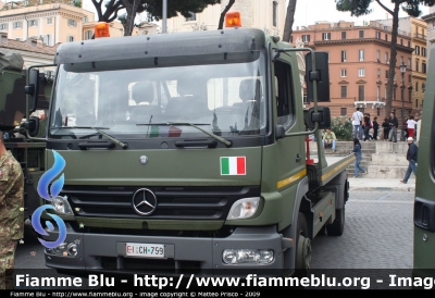 Mercedes-Benz Atego II serie
Esercito Italiano
Carroattrezzi
EI CH 759
Parole chiave: Mercedes-Benz Atego_IIserie EICH759 Festa_della_Repubblica_2009